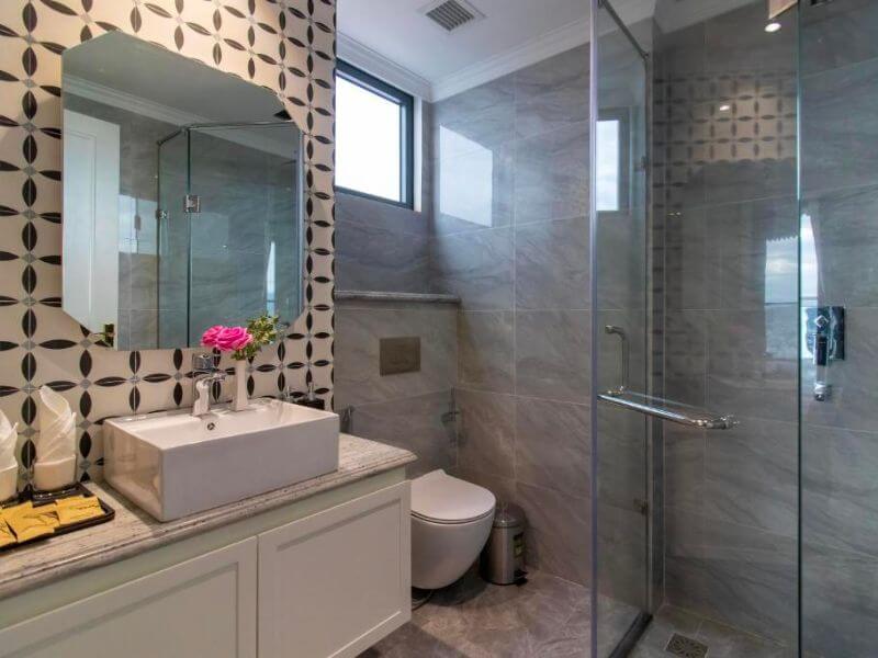media\roomtypes\0c70f11c-fa86-4cb9-9156-08dbf4707fa7\gallery\la-vague-hotel-nha-trang-4.041223092632177.jpg